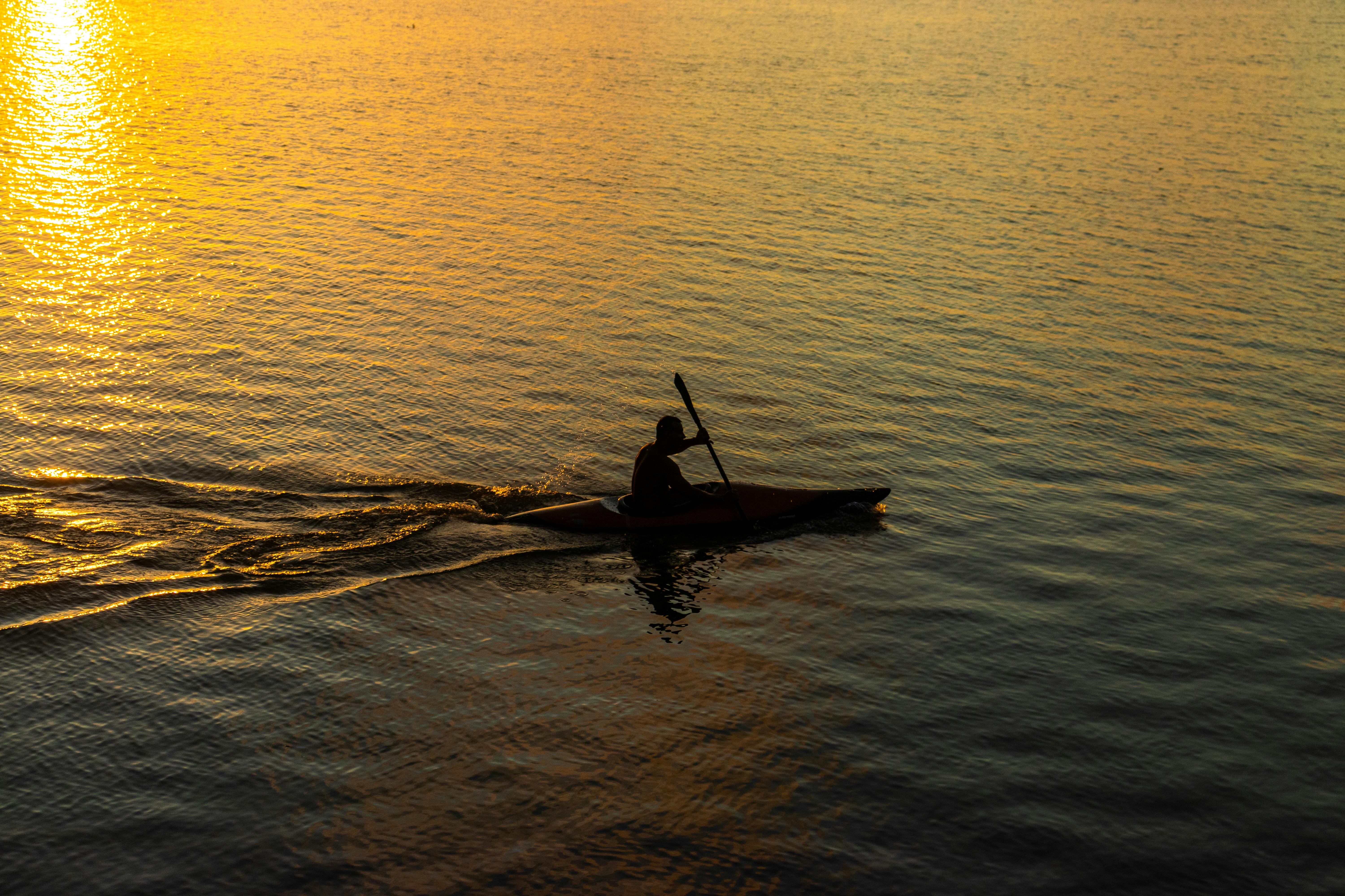 Sunset kayaking in Havelock Island